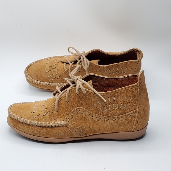 Minnetonka suede leather lace up moccasin size 5 - Picture 10 of 14
